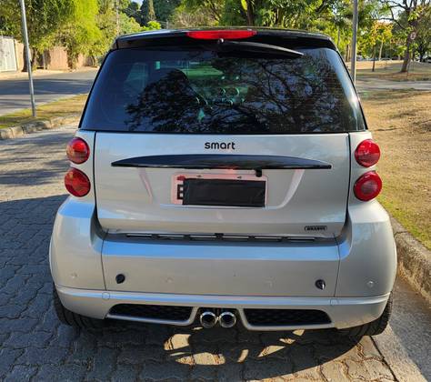 SMART FORTWO 1.0 BRABUS COUPÊ 3 CILINDROS 12V TURBO GASOLINA 2P AUTOMÁTIZADO SMART FORTWO 1.0 BRABUS COUPÊ 3 CILINDROS 12V TURBO GASOLINA 2P AUTOMÁTIZADO